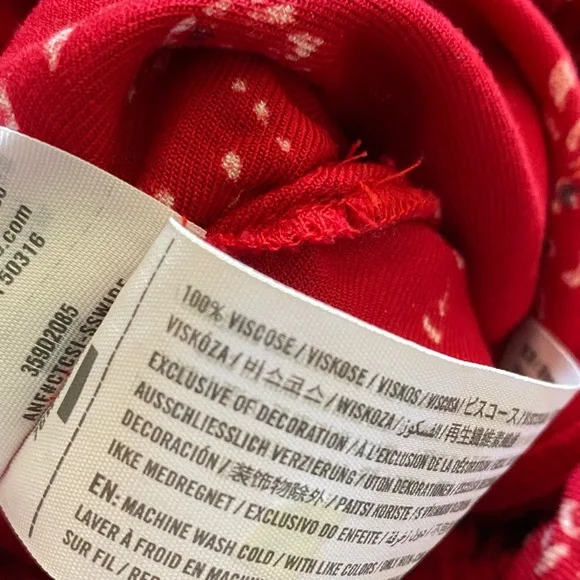 🆕 Hollister • Red • Strapless • Floral Jumpsuit - Picture 6 of 6